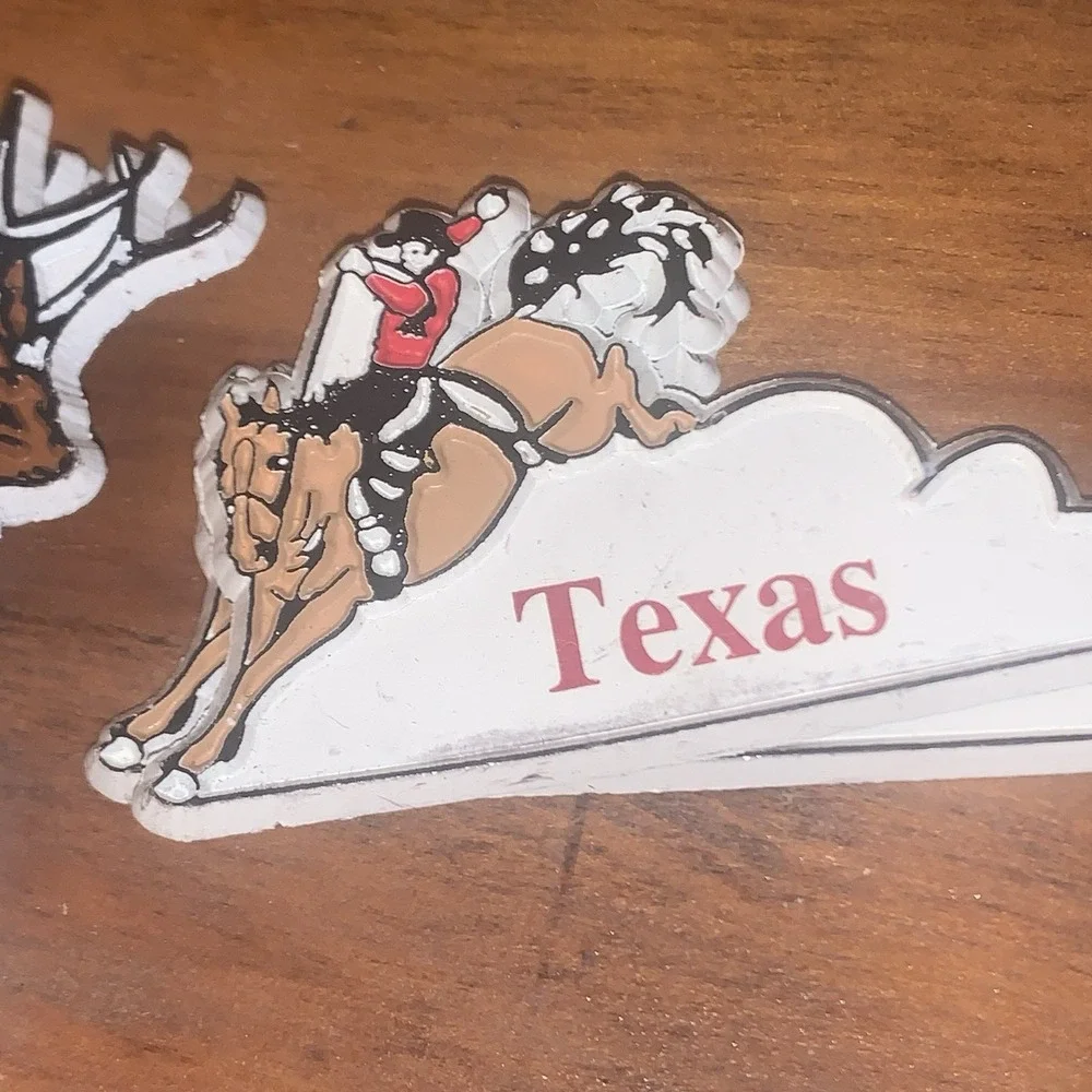 Lot Of 25 Texas & Patriotic Themed Refrigerator Magnets Ft Worth Rodeo Flag EUC